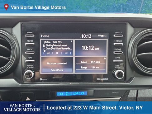 Used 2021 Toyota Tacoma SR AWD/4WD image 18