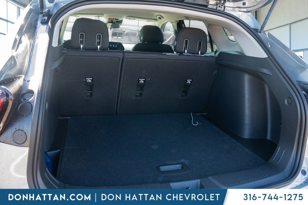 New 2026 Chevrolet Trax LS FWD image 18
