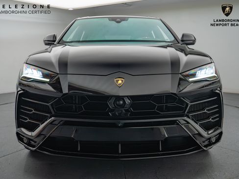 Used 2019 Lamborghini Urus image 11