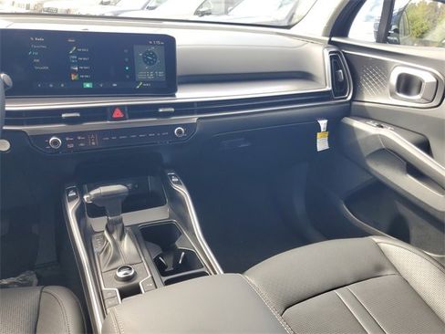 New 2026 Kia Sorento S image 14