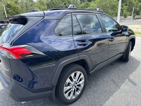 Used 2024 Toyota RAV4 XLE Premium FWD image 5