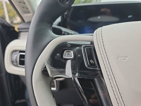 New 2026 Lincoln Aviator Reserve image 25