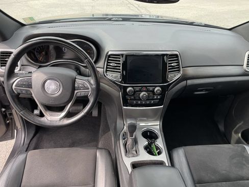 Certified 2020 Jeep Grand Cherokee Altitude AWD/4WD image 15