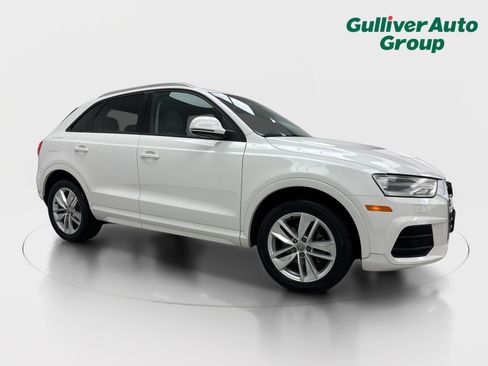 Used 2017 Audi Q3 2.0T Premium FWD image 12