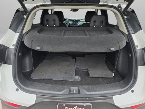 Used 2022 Buick Encore GX Select FWD image 11