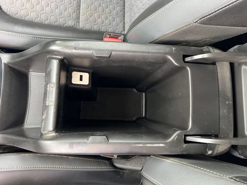 Used 2017 Chevrolet Colorado Z71 AWD/4WD image 28