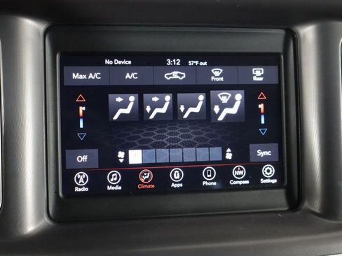 Used 2022 Dodge Charger SXT image 33