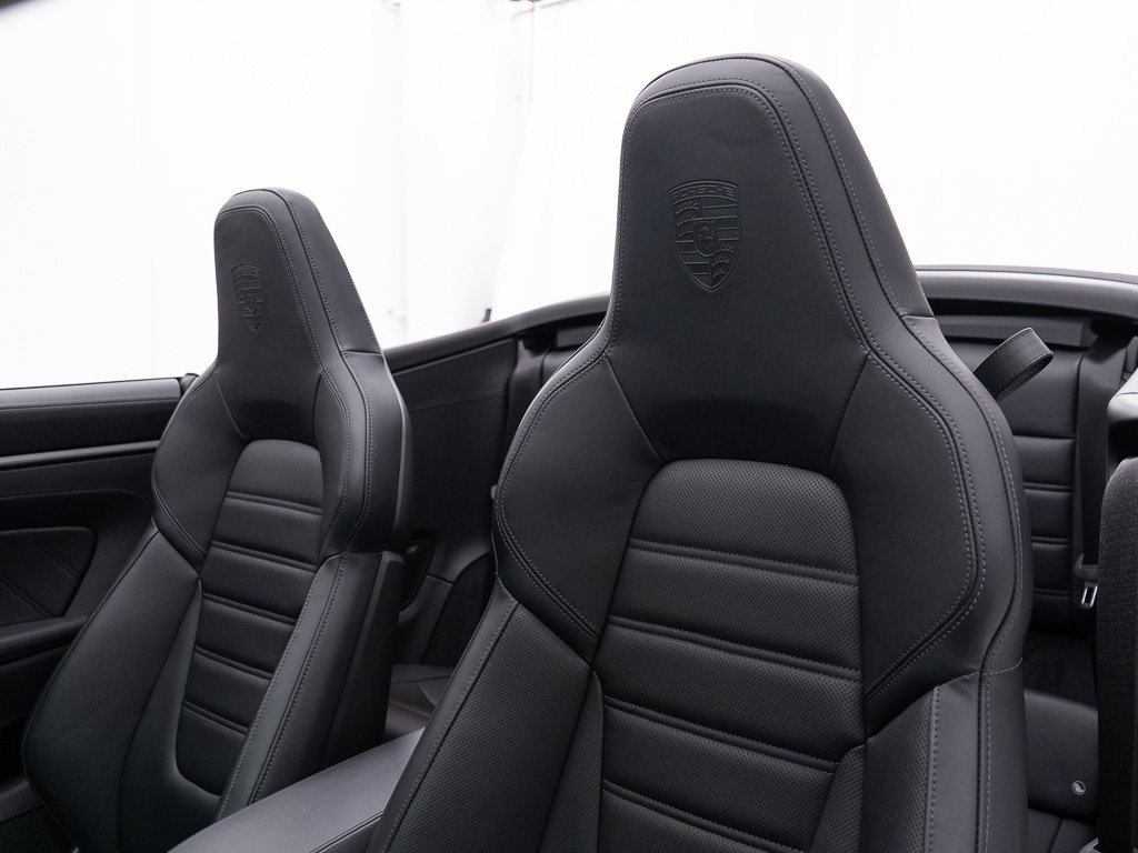 Used 2025 Porsche 911 Carrera RWD image 24