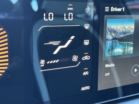 New 2026 Kia K4 GT-Line w/ GT-Line Sunroof Package FWD image 24