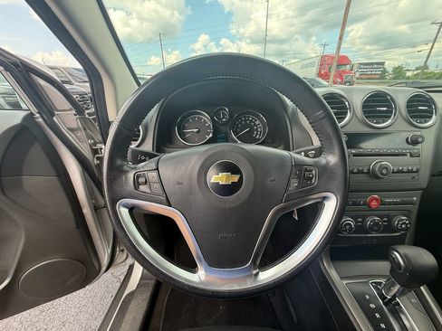 Used 2014 Chevrolet Captiva Sport LS FWD image 16