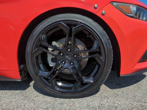 Used 2016 Ford Mustang Premium RWD image 11