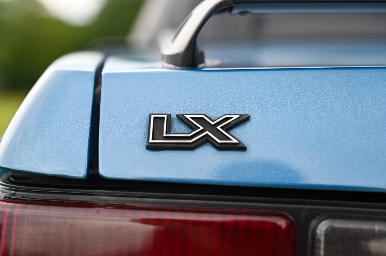 Used 1989 Ford Mustang LX RWD image 31