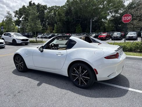 New 2026 MAZDA MX-5 Miata RF Grand Touring RWD image 12