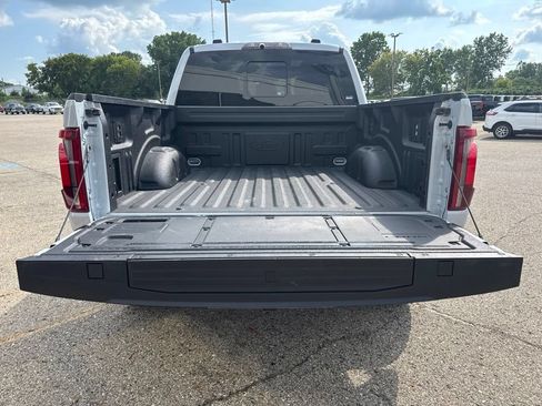 Used 2025 Ford F150 Raptor w/ Equipment Group 803A Raptor R AWD/4WD image 23