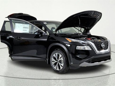 Used 2023 Nissan Rogue SV AWD/4WD image 7