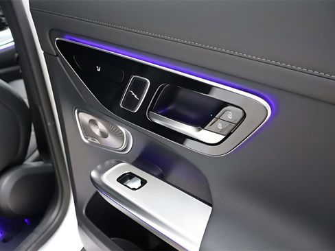 Certified 2025 Mercedes-Benz GLC 43 AMG 4MATIC Coupe image 25