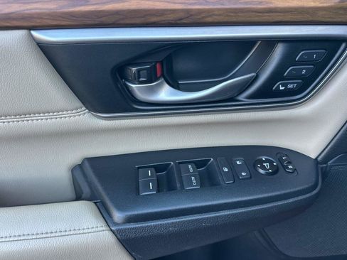 Used 2019 Honda CR-V EX-L image 4