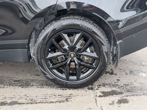 Used 2025 Land Rover Range Rover Velar S image 16