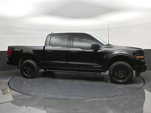 Used 2025 Ford F150 XLT w/ Equipment Group 301A Standard AWD/4WD image 9