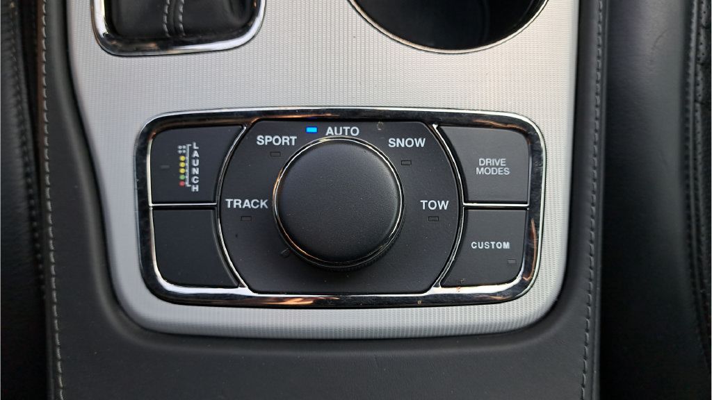 Used 2018 Jeep Grand Cherokee Trackhawk AWD/4WD image 19