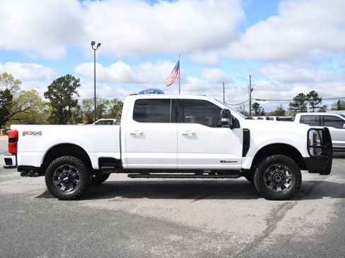 Used 2024 Ford F250 Lariat w/ Sport Appearance Package image 1