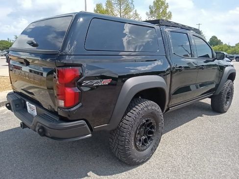 Used 2024 Chevrolet Colorado ZR2 w/ ZR2 Bison Edition AWD/4WD image 3