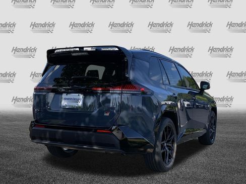 Used 2026 Toyota RAV4 AWD Plug-in Hybrid image 10