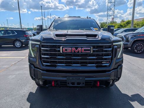 Used 2024 GMC Sierra 2500 AT4 w/ Max Trailering Package AWD/4WD image 2