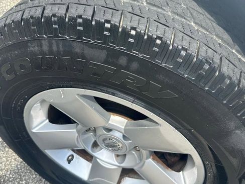 Used 2008 Nissan Titan XE w/ Preferred Pkg image 24