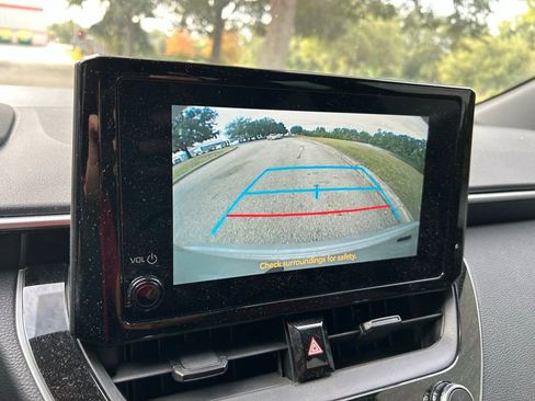 Certified 2023 Toyota Corolla SE image 23