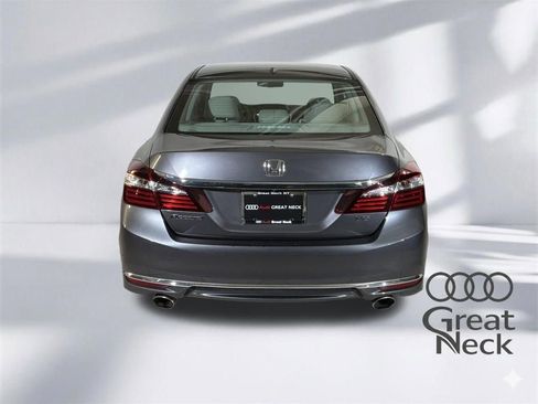 Used 2017 Honda Accord EX-L image 22