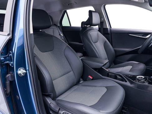 Certified 2024 Kia Niro Wind FWD image 36
