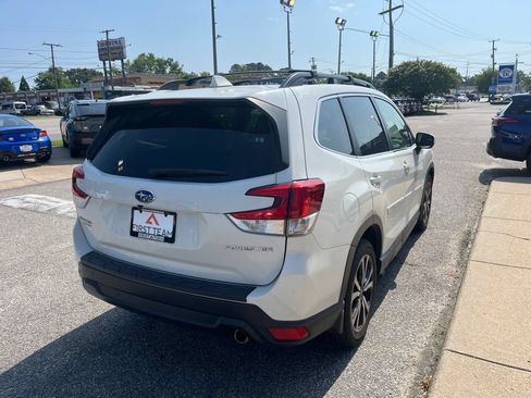 Used 2020 Subaru Forester Limited AWD/4WD image 4
