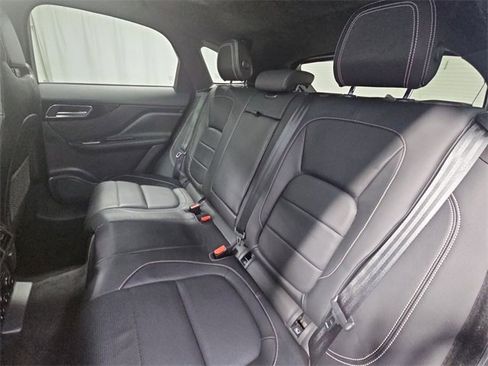 Used 2020 Jaguar F-PACE R-Sport image 47