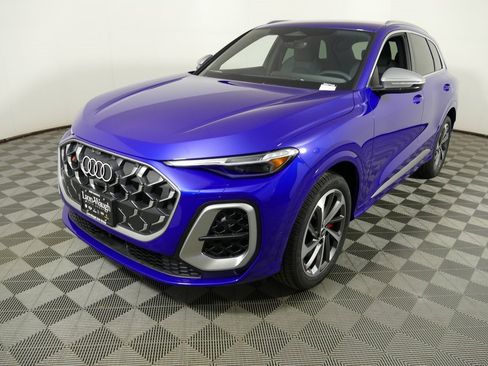 New 2025 Audi SQ5 Premium image 7