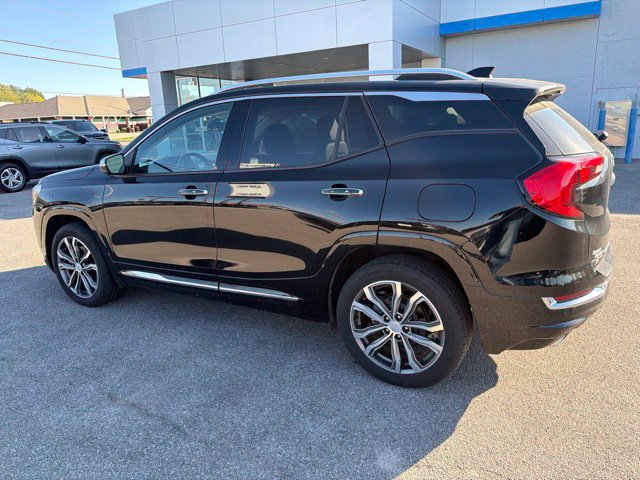 Used 2018 GMC Terrain Denali w/ Comfort Package AWD/4WD image 21