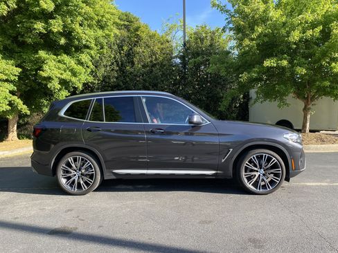 Used 2024 BMW X3 sDrive30i w/ Premium Package w/ZPA image 10