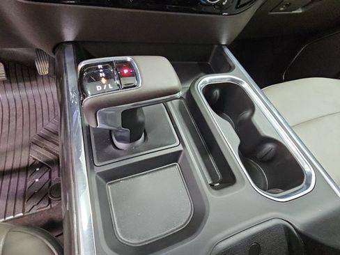 Certified 2024 Chevrolet Silverado 1500 LTZ AWD/4WD image 23