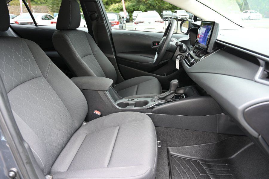 Used 2024 Toyota Corolla LE FWD image 14