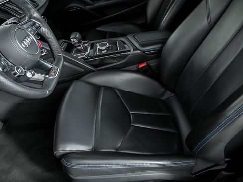 Used 2022 Audi R8 V10 performance RWD image 19