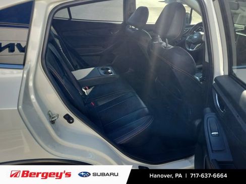Used 2022 Subaru Crosstrek 2.5i Limited w/ Moonroof Package 1 AWD/4WD image 10