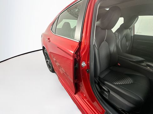 Used 2024 Toyota Camry SE FWD image 27