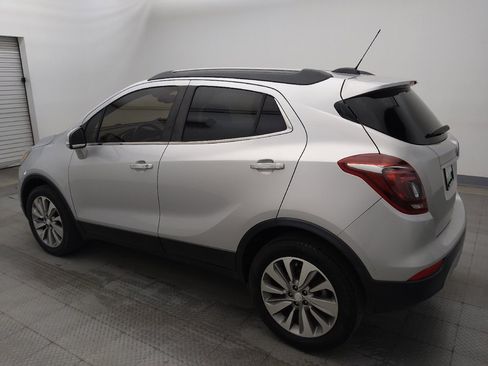 Used 2019 Buick Encore Preferred FWD image 3