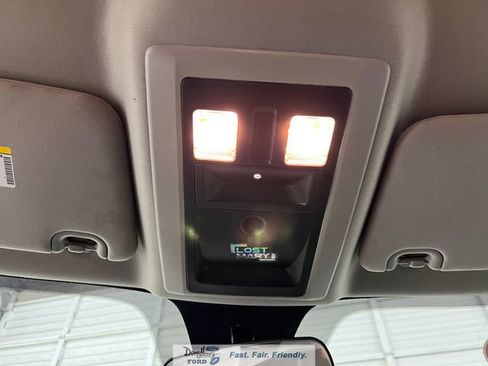 Used 2021 RAM 1500 Classic SLT image 43