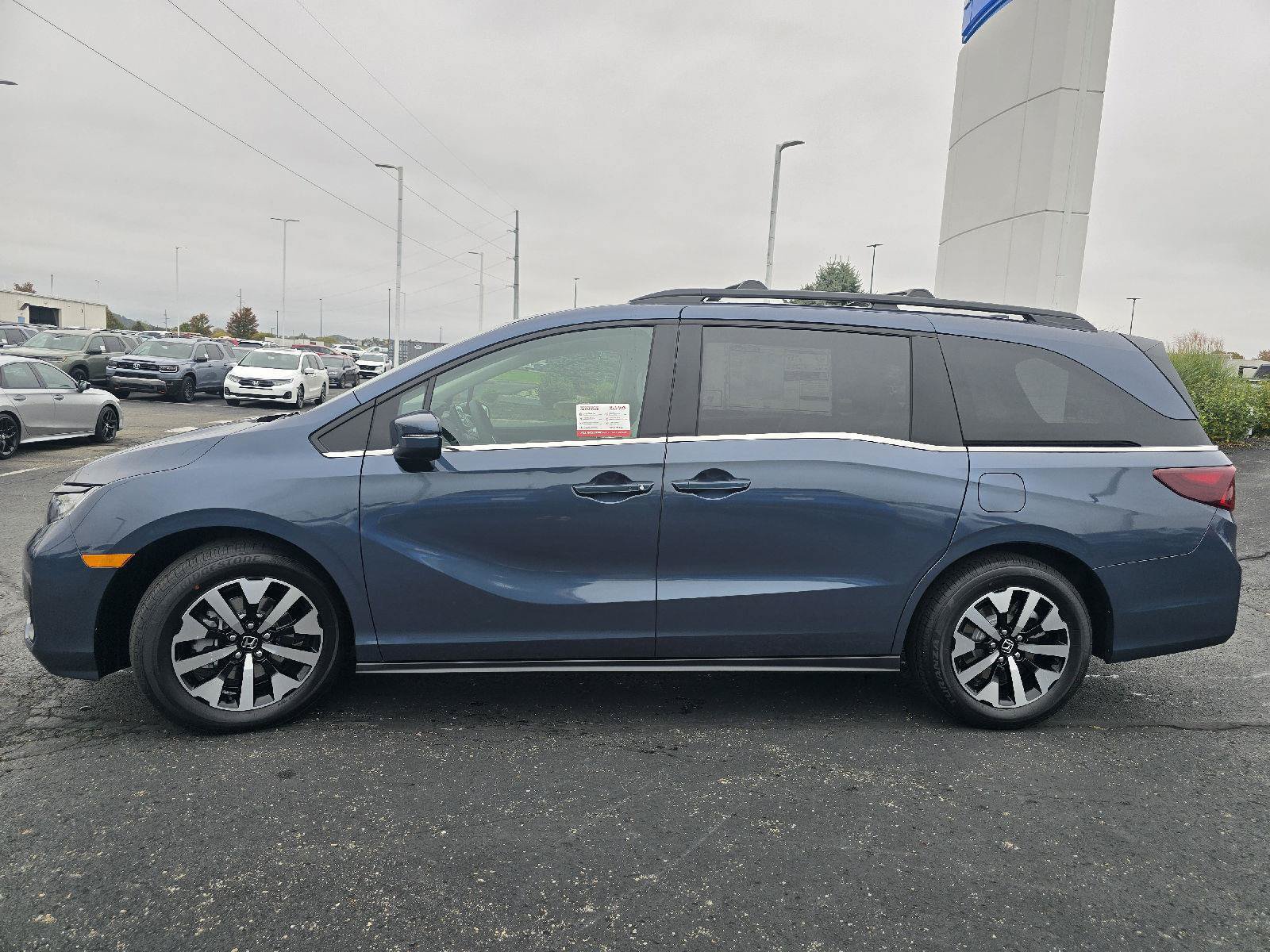 New 2027 Honda Odyssey EX-L image 4