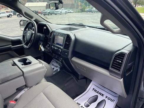 Used 2020 Ford F150 XLT w/ Equipment Group 302A Luxury AWD/4WD image 35