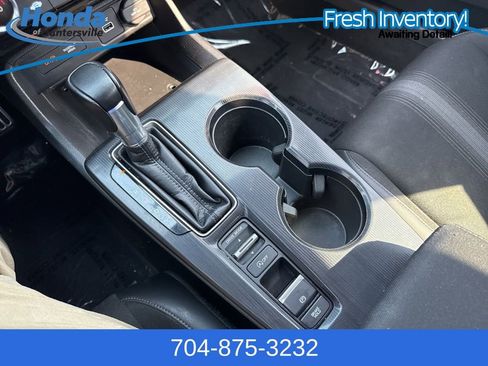 Used 2023 Honda Civic Sport image 25