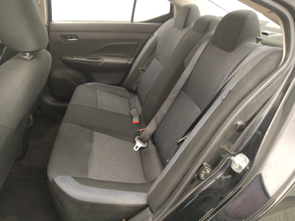 Used 2023 Nissan Versa SV FWD image 18