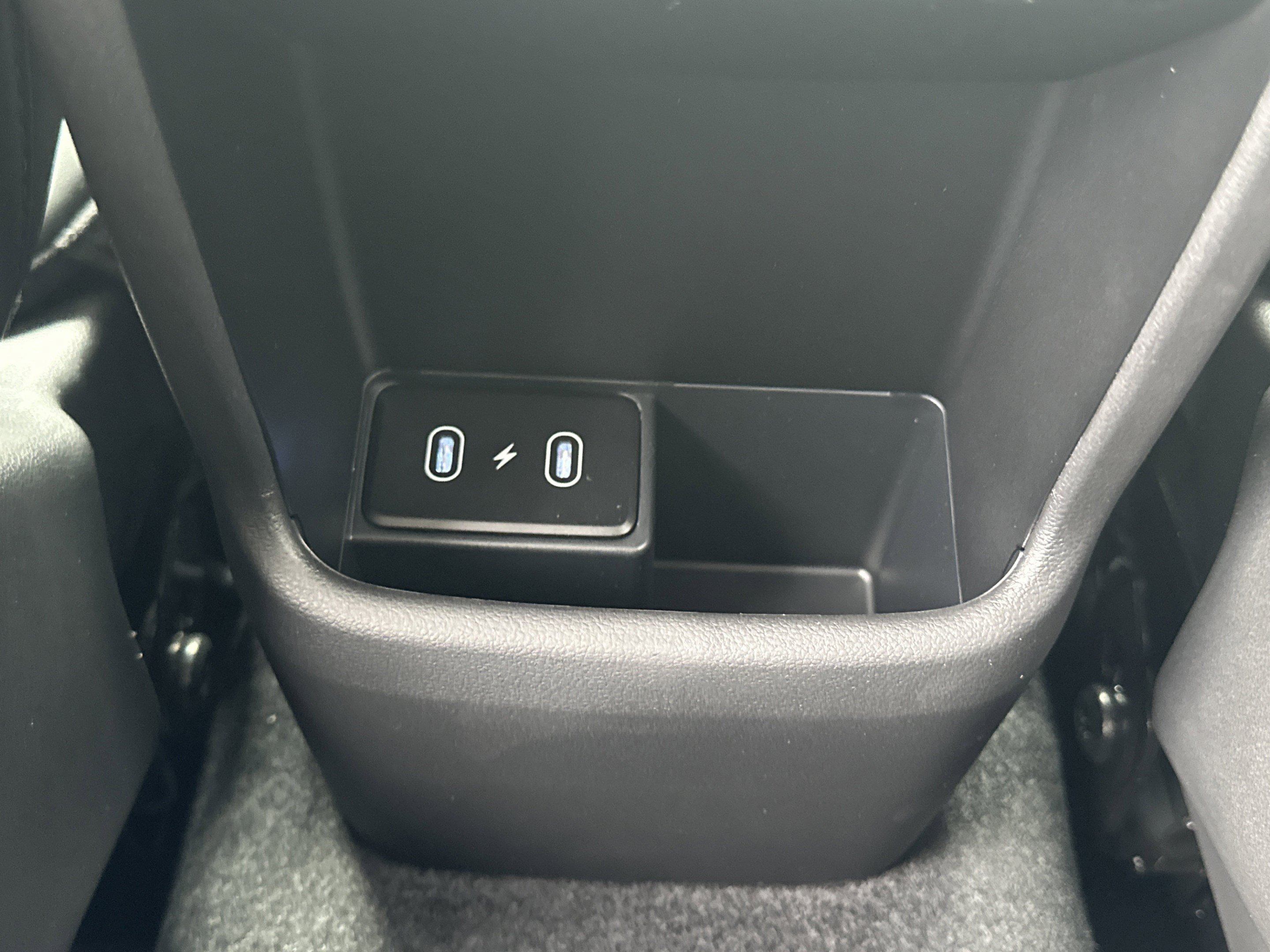 New 2026 Hyundai Kona Limited FWD image 29