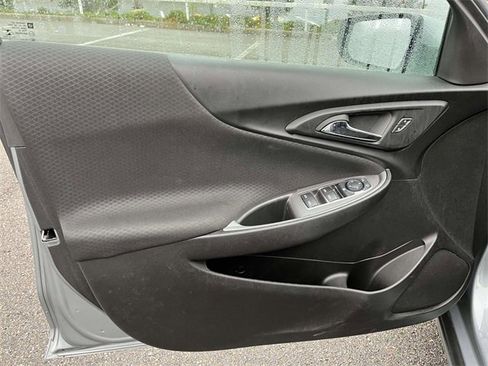 Used 2023 Chevrolet Malibu LT image 15